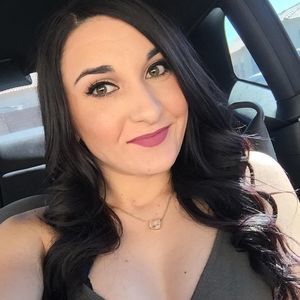 Meet your Posher, Kristin